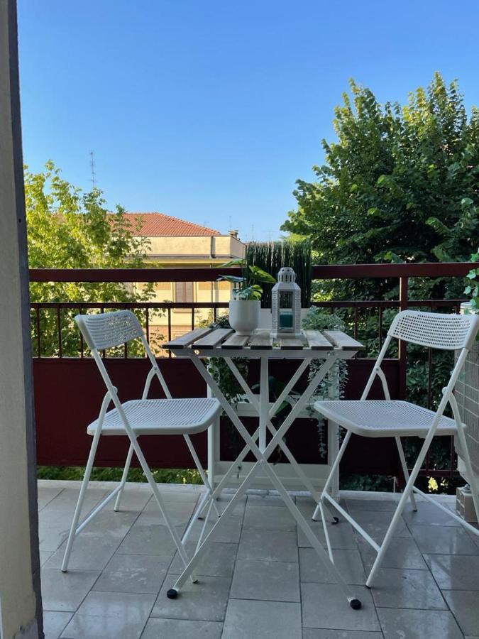 Modena Est Lägenhet Exteriör bild